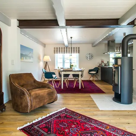 Reethus Gluecklicher Matthias Hausteil Waasterlun Holiday home Oldsum