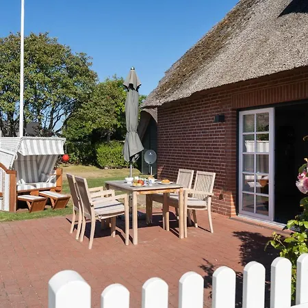 Reethus Gluecklicher Matthias Hausteil Waasterlun Holiday home Oldsum